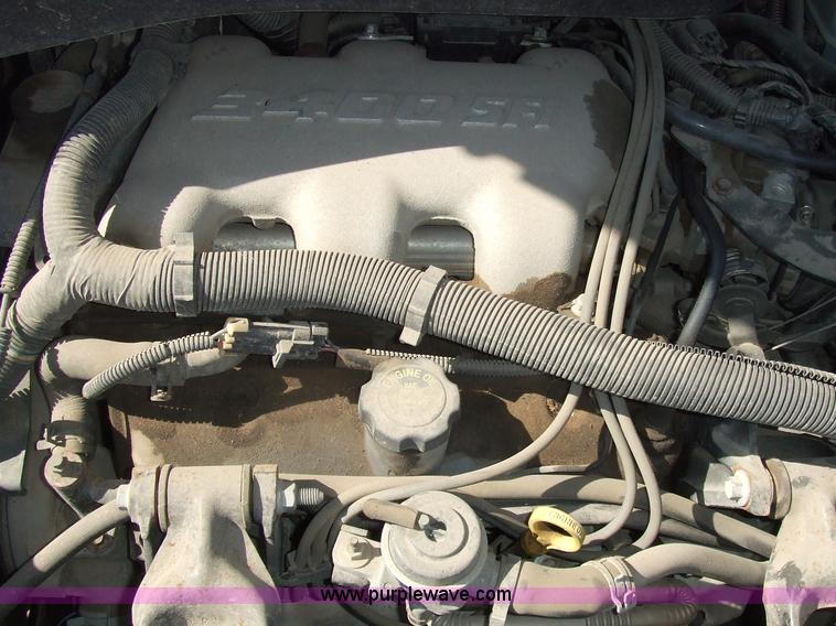 image for item 2001 2000 Chevrolet Venture mini van