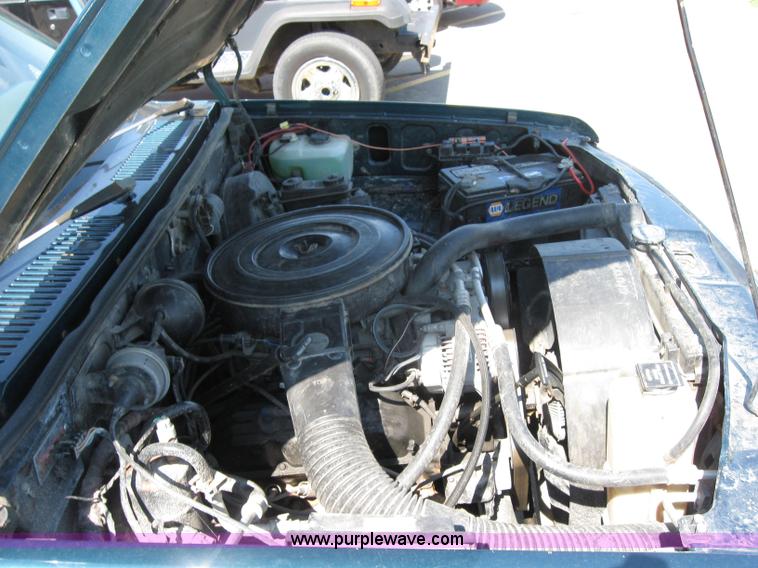 image for item 2619 1996 Dodge Dakota pickup truck