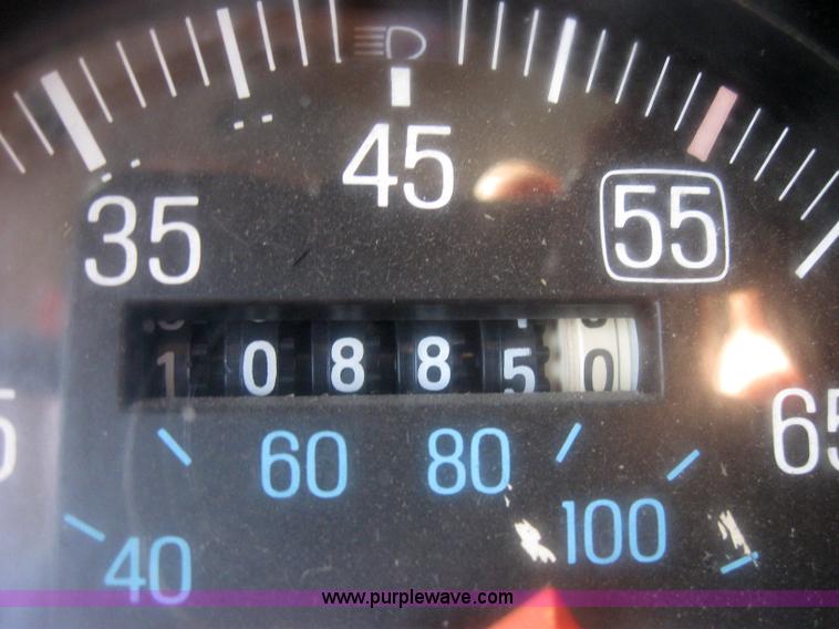 image for item 2652 1984 Ford Bronco II