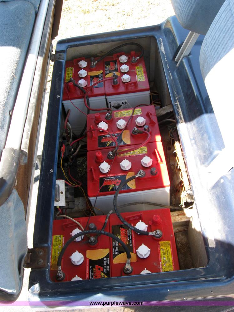 image for item 2656 Club Car golf cart with charger