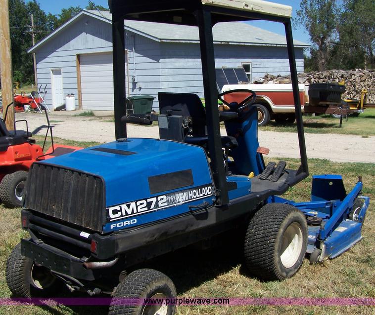 image for item 4122 1999 NH CM272 mower