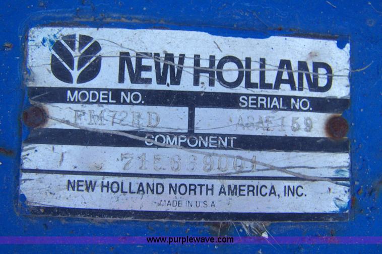 image for item 4122 1999 NH CM272 mower