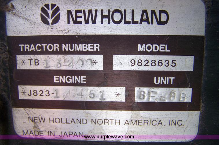 image for item 4122 1999 NH CM272 mower