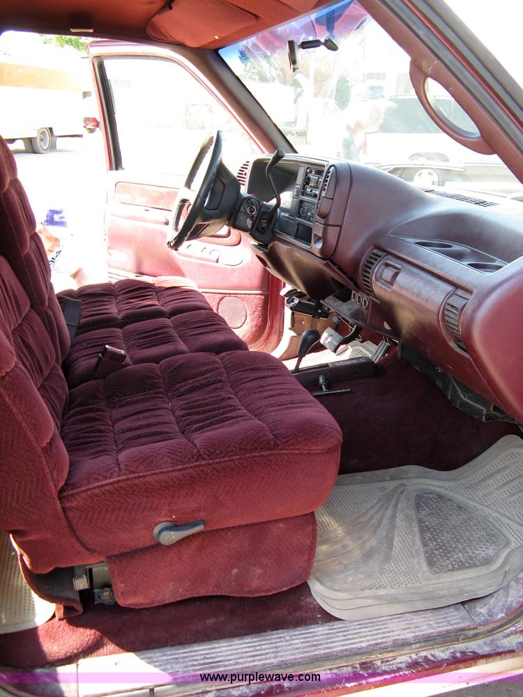 image for item 4808 1995 Chevrolet K1500 Silverado extended cab pickup truck