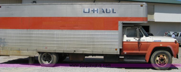 image for item 4820 1973 Ford F600 box truck