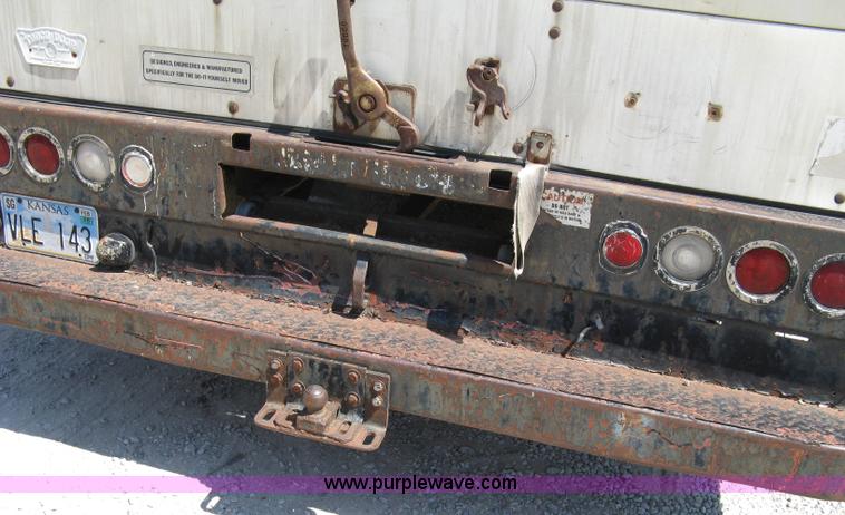 image for item 4820 1973 Ford F600 box truck