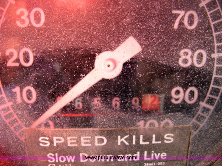 image for item 4820 1973 Ford F600 box truck