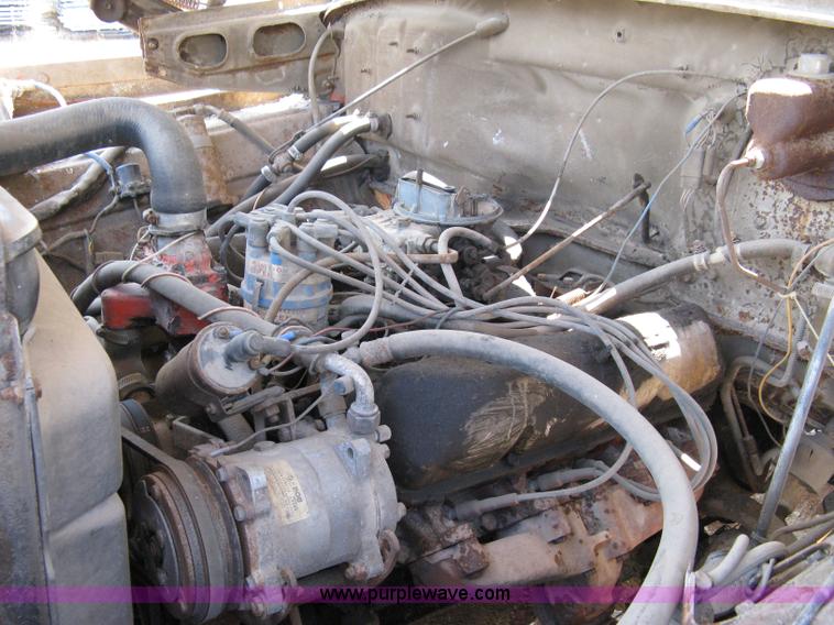 image for item 4820 1973 Ford F600 box truck