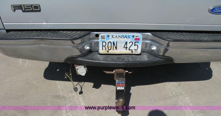 image for item 4821 1997 Ford F150XLT pickup truck