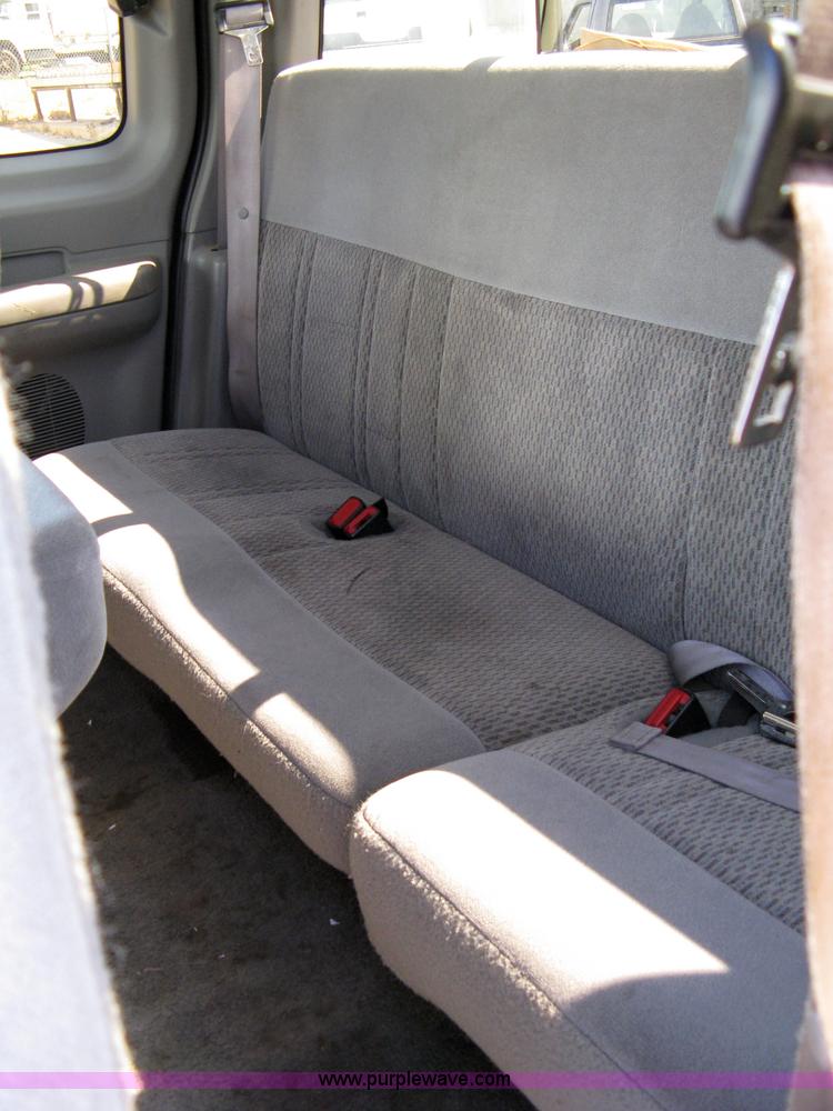 image for item 4821 1997 Ford F150XLT pickup truck