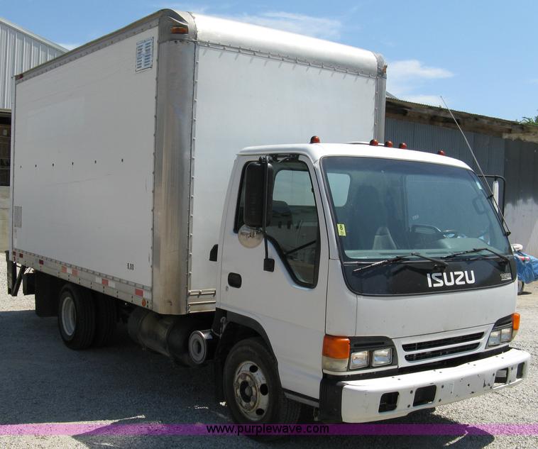 image for item 4822 2001 Isuzu NPR box truck