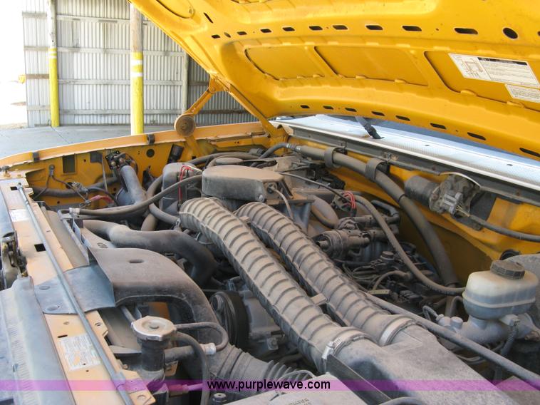 image for item 4824 1997 Ford F350XL pickup truck