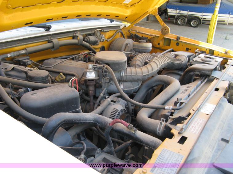 image for item 4824 1997 Ford F350XL pickup truck