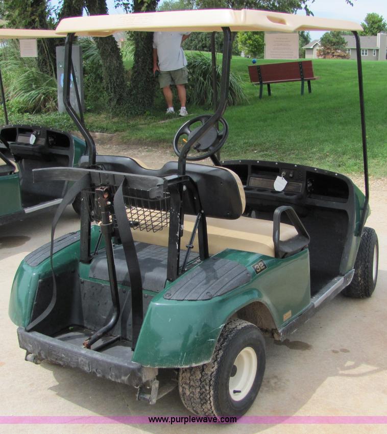 image for item 4880 2002 Ez-go electric golf cart