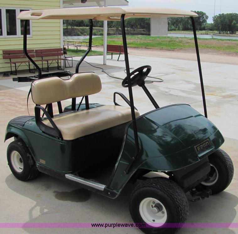 image for item 4881 2002 Ez-go electric golf cart