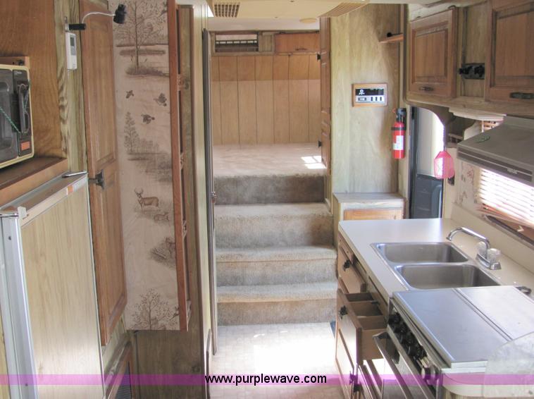 image for item 4883 1984 Jayco Jay Crane 26' fifth wheel camper