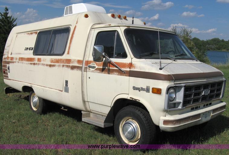 image for item 5064 1979 Chevrolet Van 30AM