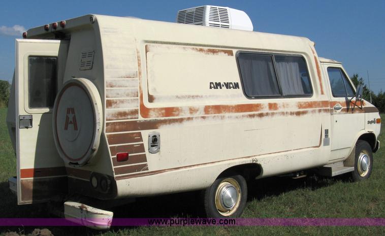 image for item 5064 1979 Chevrolet Van 30AM