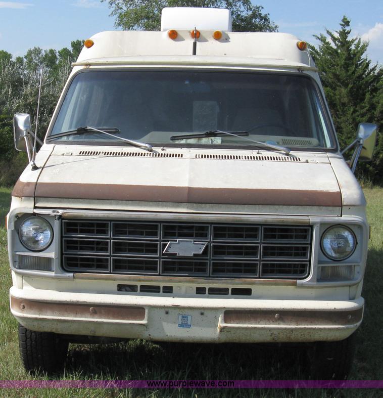 image for item 5064 1979 Chevrolet Van 30AM