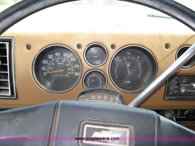 image for item 5064 1979 Chevrolet Van 30AM