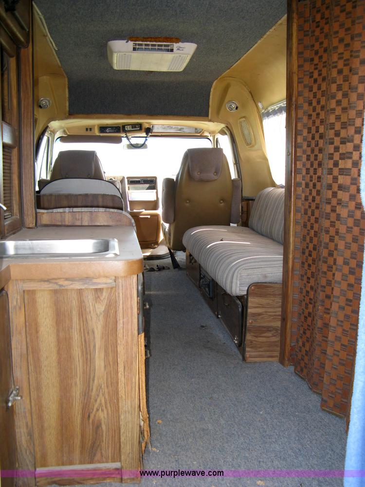 image for item 5064 1979 Chevrolet Van 30AM
