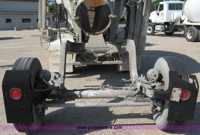 image for item 5068 1999 International Paystar 5000SF mixer truck