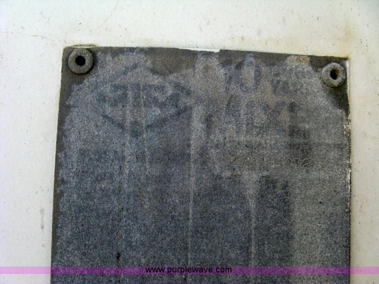 image for item 5069 1991 International Series 2574 mixer truck