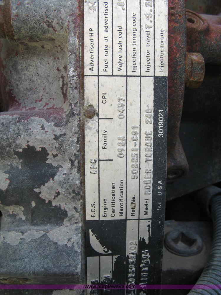 image for item 5070 1981 International Series F2674 mixer truck