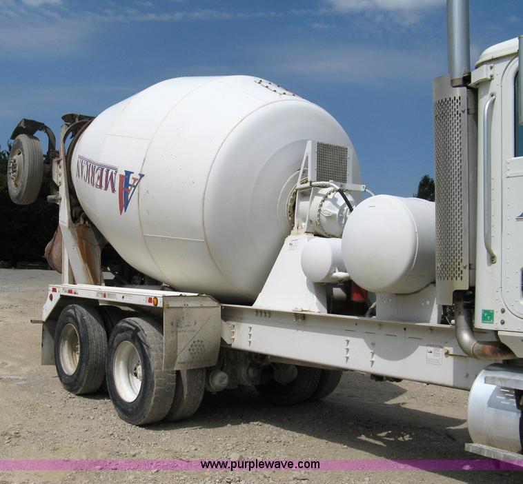 image for item 5071 1999 International Paystar 5000SFA mixer truck