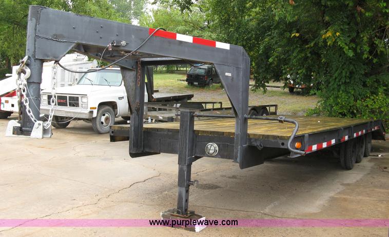 image for item 5081 1990 Shopbuilt gooseneck trailer