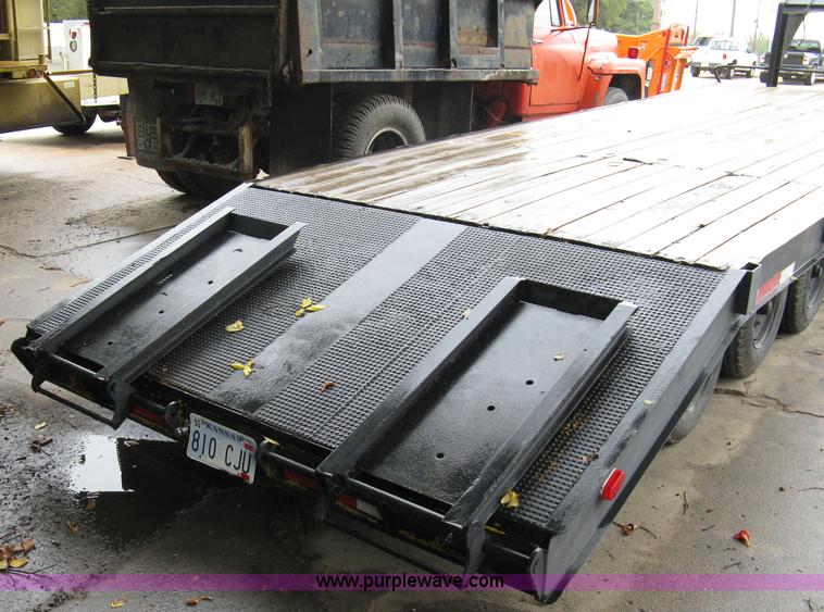 image for item 5081 1990 Shopbuilt gooseneck trailer