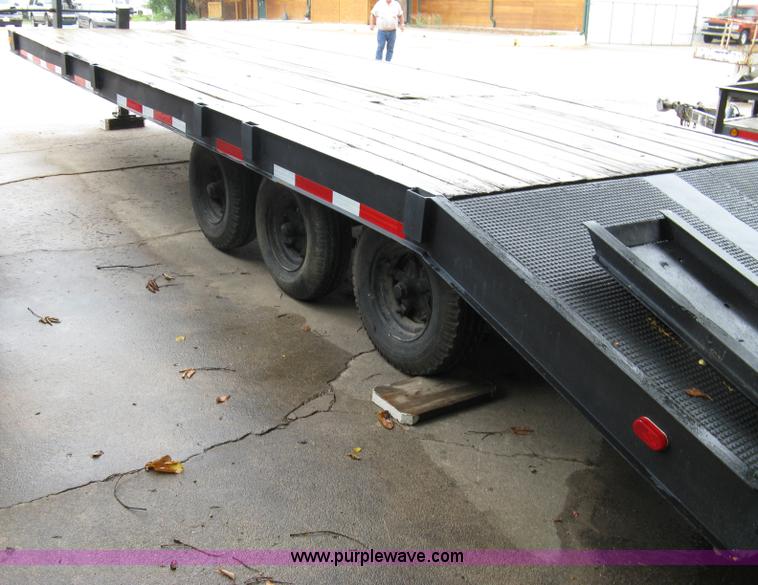image for item 5081 1990 Shopbuilt gooseneck trailer