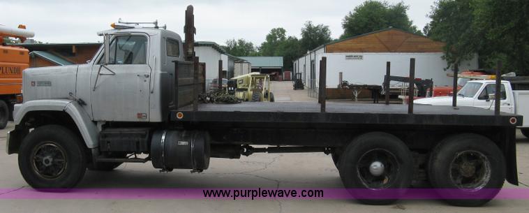 image for item 5082 1980 GMC Brigadier SS truck