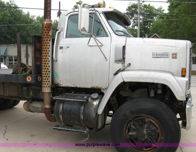 image for item 5082 1980 GMC Brigadier SS truck