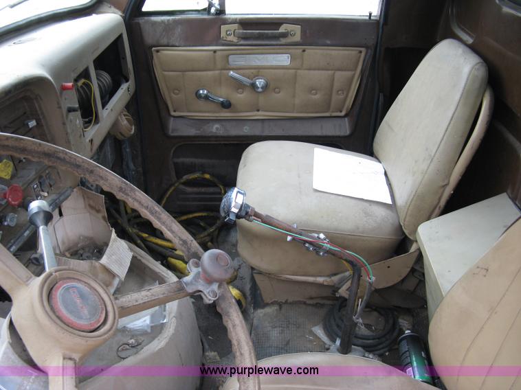 image for item 5082 1980 GMC Brigadier SS truck