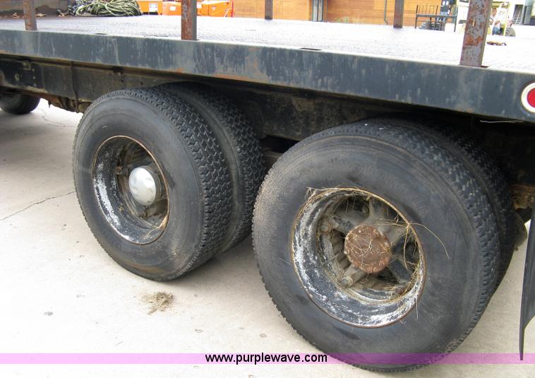 image for item 5082 1980 GMC Brigadier SS truck