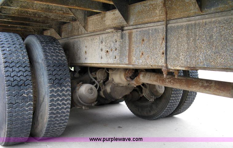 image for item 5082 1980 GMC Brigadier SS truck