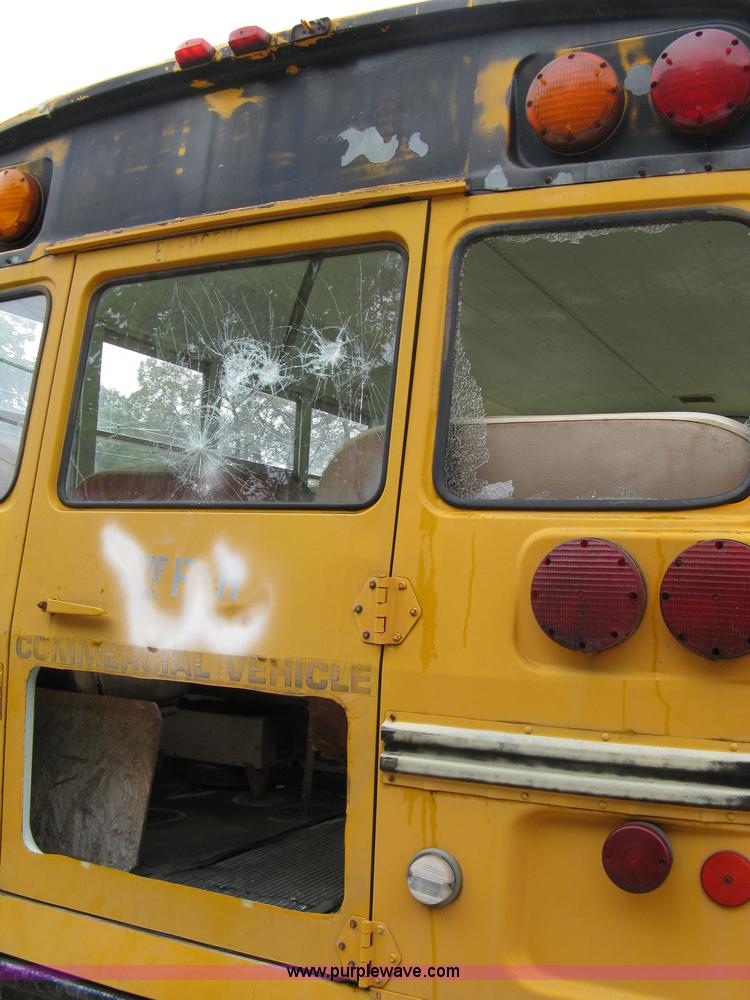 image for item 5083 1982 Ford B-600 school bus