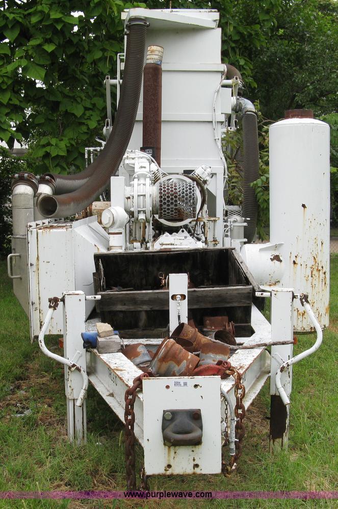 image for item 5084 1989 Guzzler Manuf., Inc. Reach abatement vacuum