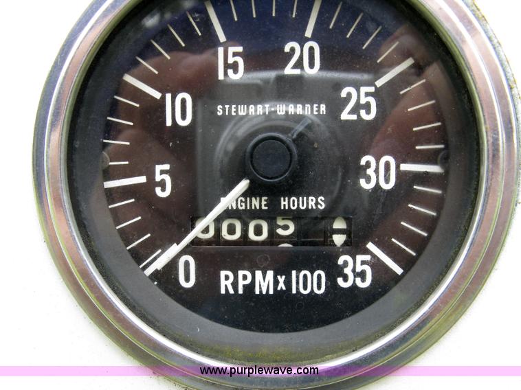 image for item 5084 1989 Guzzler Manuf., Inc. Reach abatement vacuum