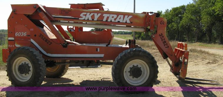 image for item 5095 1999 SkyTrak 6036 telehandler