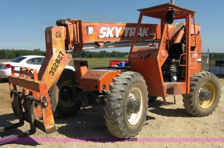 image for item 5095 1999 SkyTrak 6036 telehandler