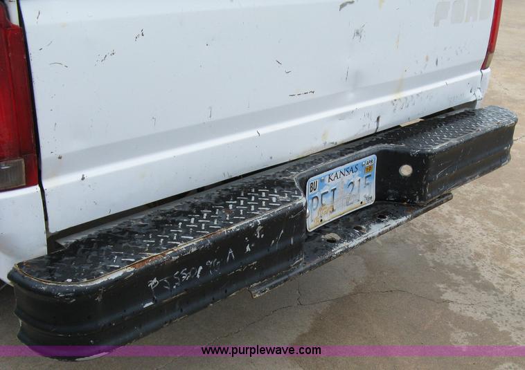 image for item 5097 1992 Ford F150 pickup