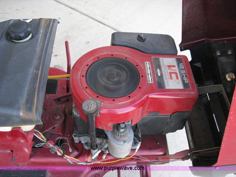 image for item 5099 Murray riding mower