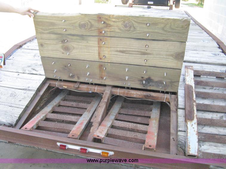 image for item 5103 1977 homebuilt gooseneck, flat-bed, tandem axle trailer