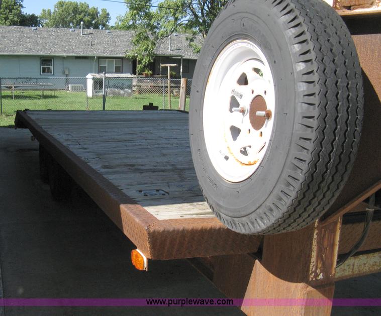 image for item 5103 1977 homebuilt gooseneck, flat-bed, tandem axle trailer