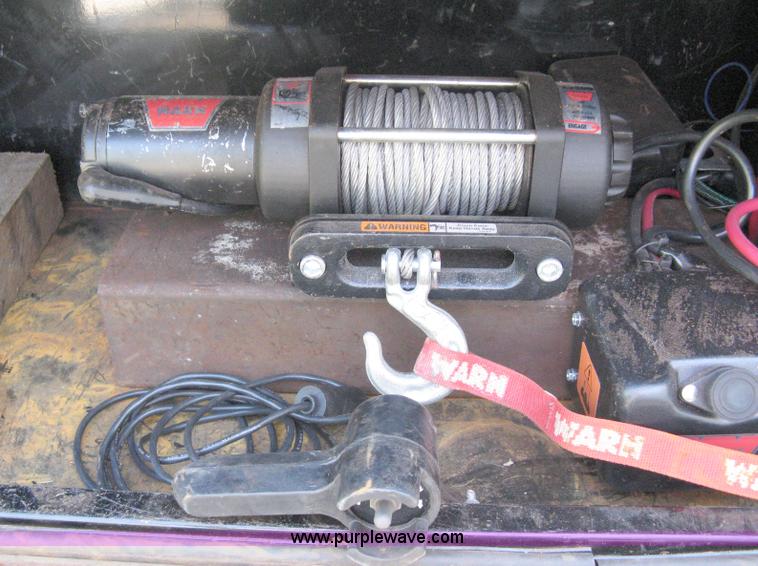 image for item 5103 1977 homebuilt gooseneck, flat-bed, tandem axle trailer