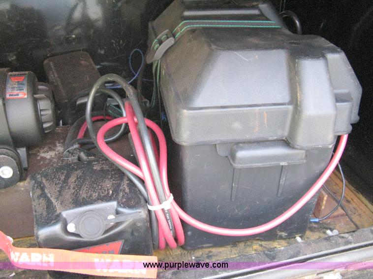 image for item 5103 1977 homebuilt gooseneck, flat-bed, tandem axle trailer