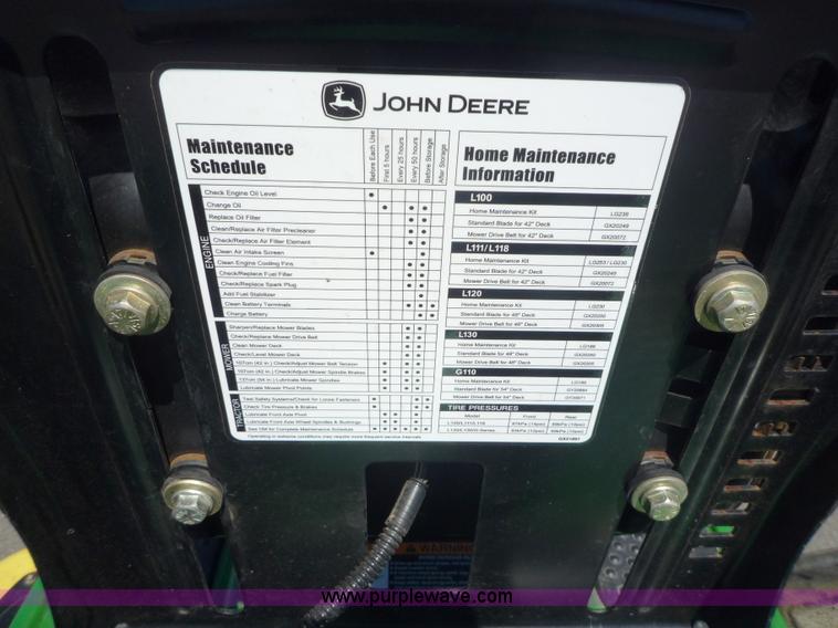 image for item 7002 2005 John Deere L120D lawn mower