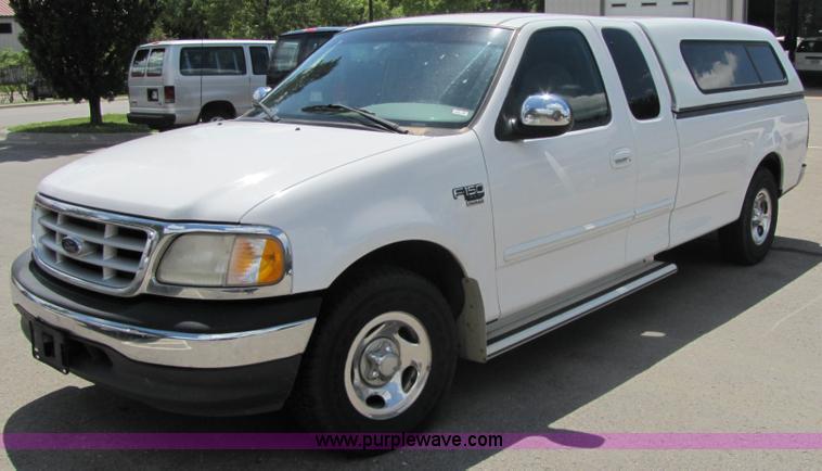 image for item 7172 1999 Ford F150 extended cab pickup truck
